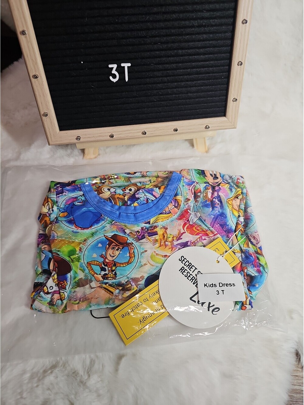 3T dress Disney